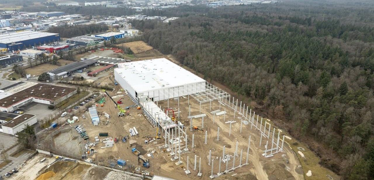 Singen erhält hochmodernes Logistikzentrum mit 22.000 Palettenstellplätzen und (Foto: Transco)