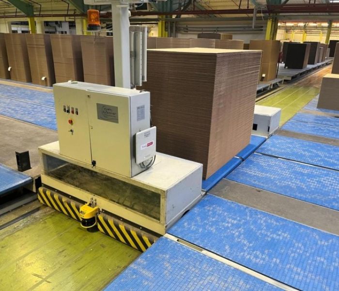 Transferwagen zwischen den Förderlinien (Foto: Krifft & Zipsner GmbH)